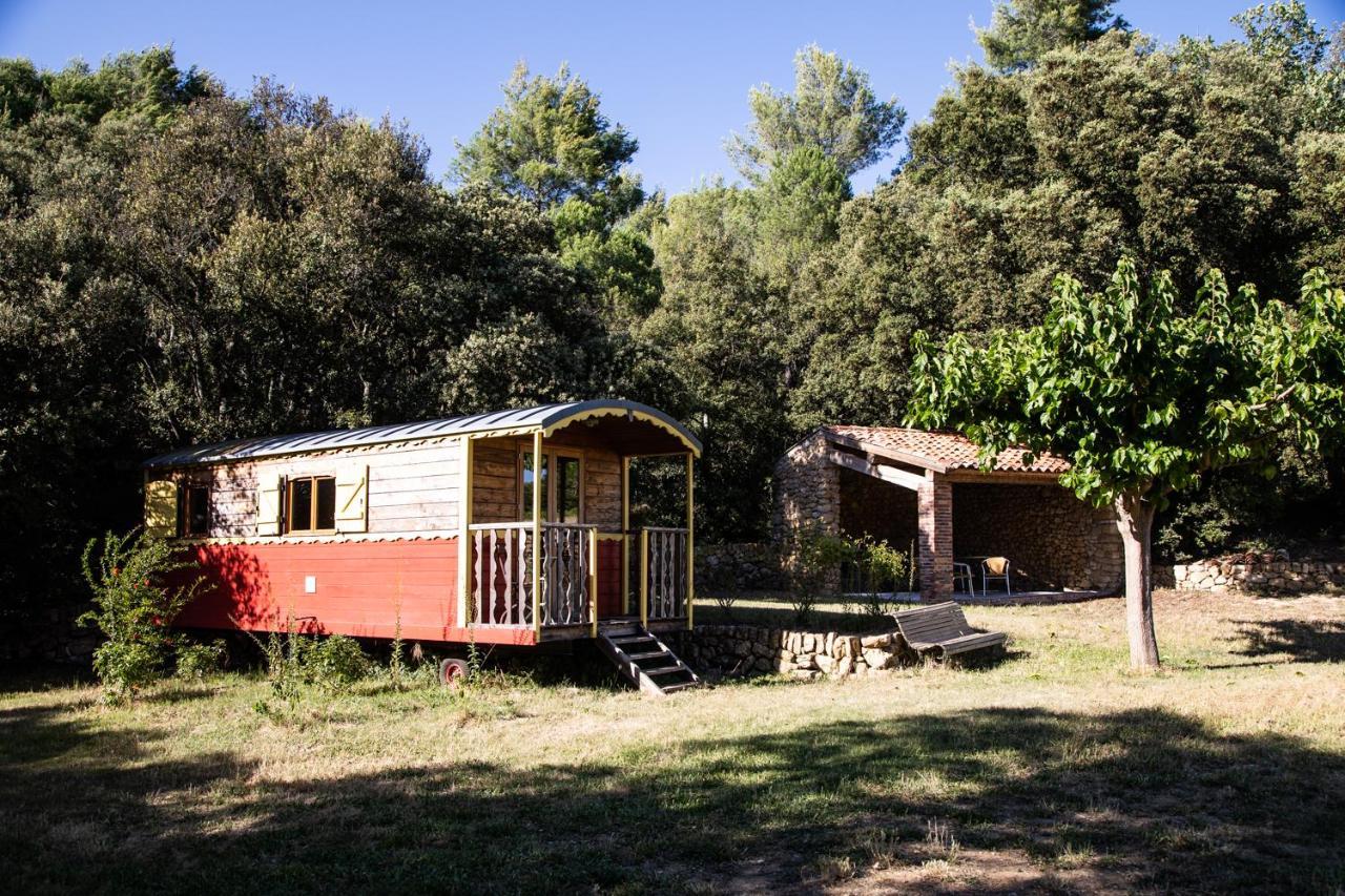 Вилла Domaine Les Perpetus La Tour-d'Aigues Экстерьер фото