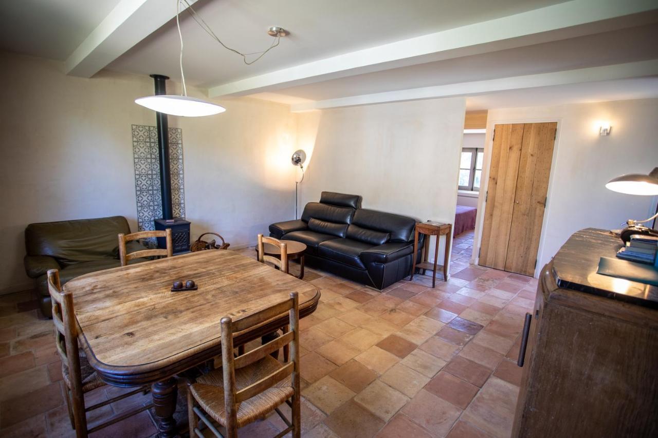 Вилла Domaine Les Perpetus La Tour-d'Aigues Экстерьер фото
